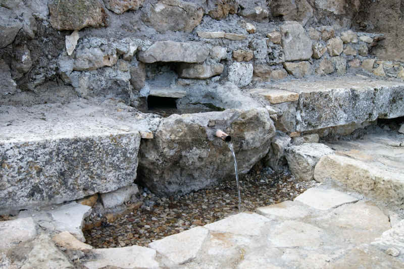 Recuperación de la antigua fuente de San Roque Recuperación de la antigua fuente de San Roque